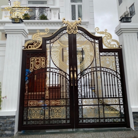 Mẫu cửa sắt nổi bật